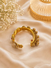 Mini Jhumki Bracelet